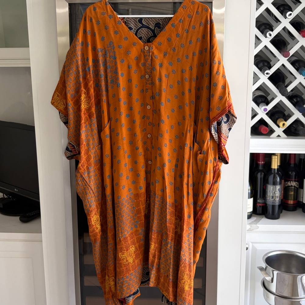 Reversible silk Printed Midi Dress in Navy & Red or burnt orange and blue print! - Picture 6 of 8